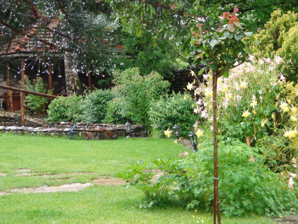 Bed and Breakfast Eco Garden Dilijan Exterior foto