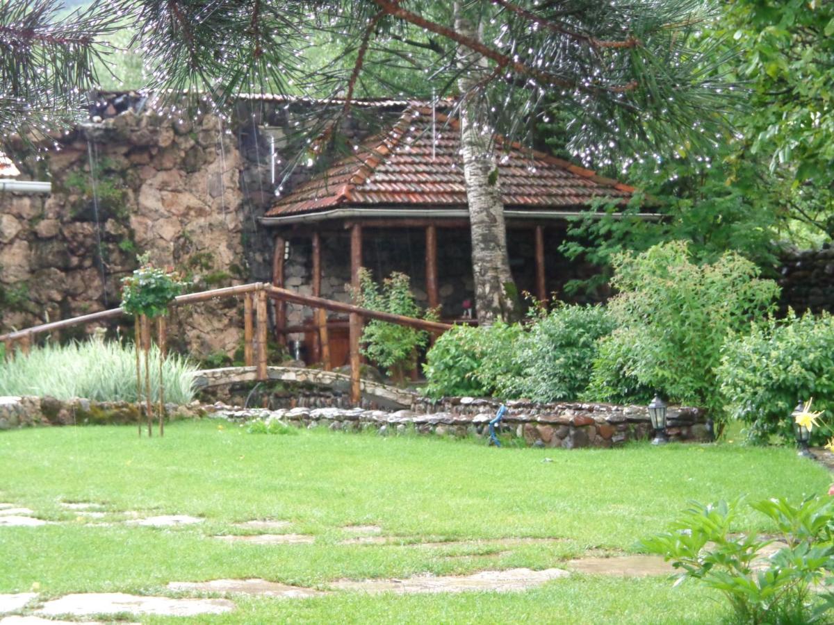 Bed and Breakfast Eco Garden Dilijan Exterior foto
