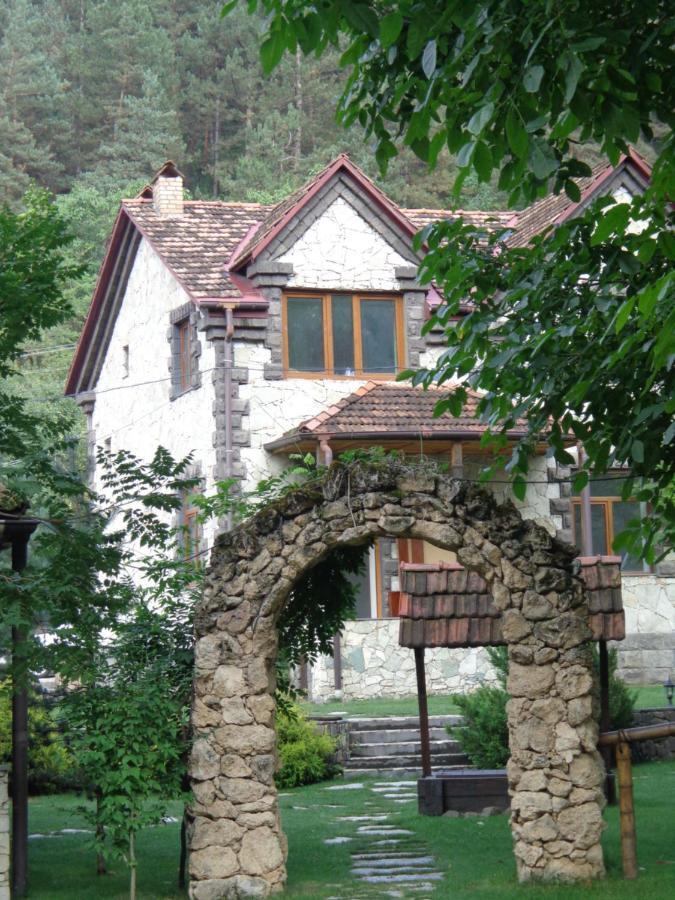 Bed and Breakfast Eco Garden Dilijan Exterior foto